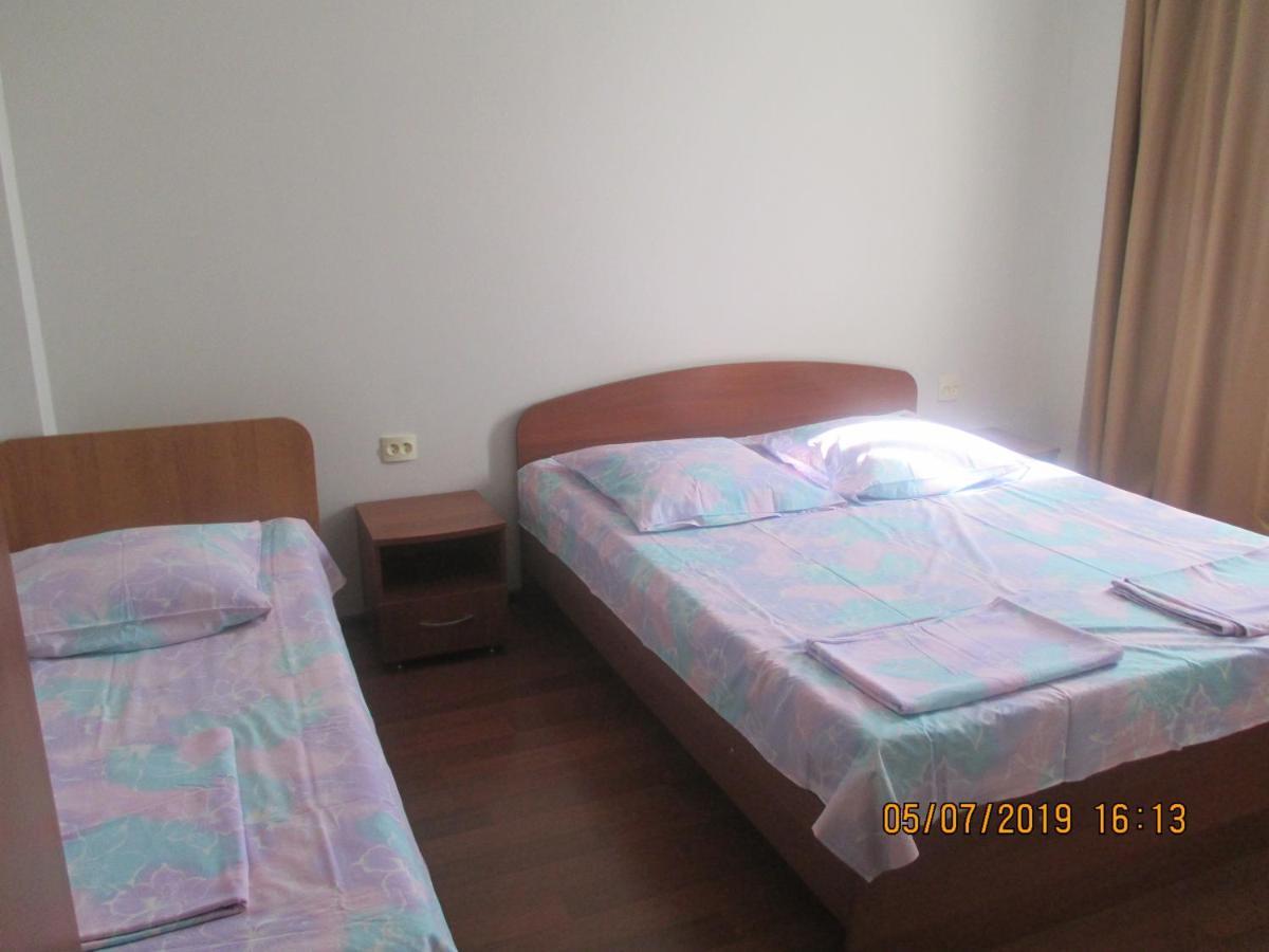 Guest House У Маргариты Гагра Екстериор снимка